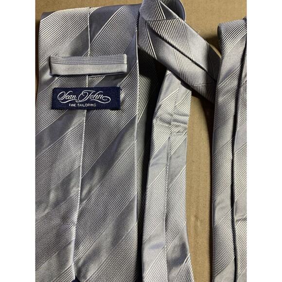 Sean John Silver/Gray Hand Made 100% Imported Silk Men’s Neck Tie Made In China - Picture 4 of 6